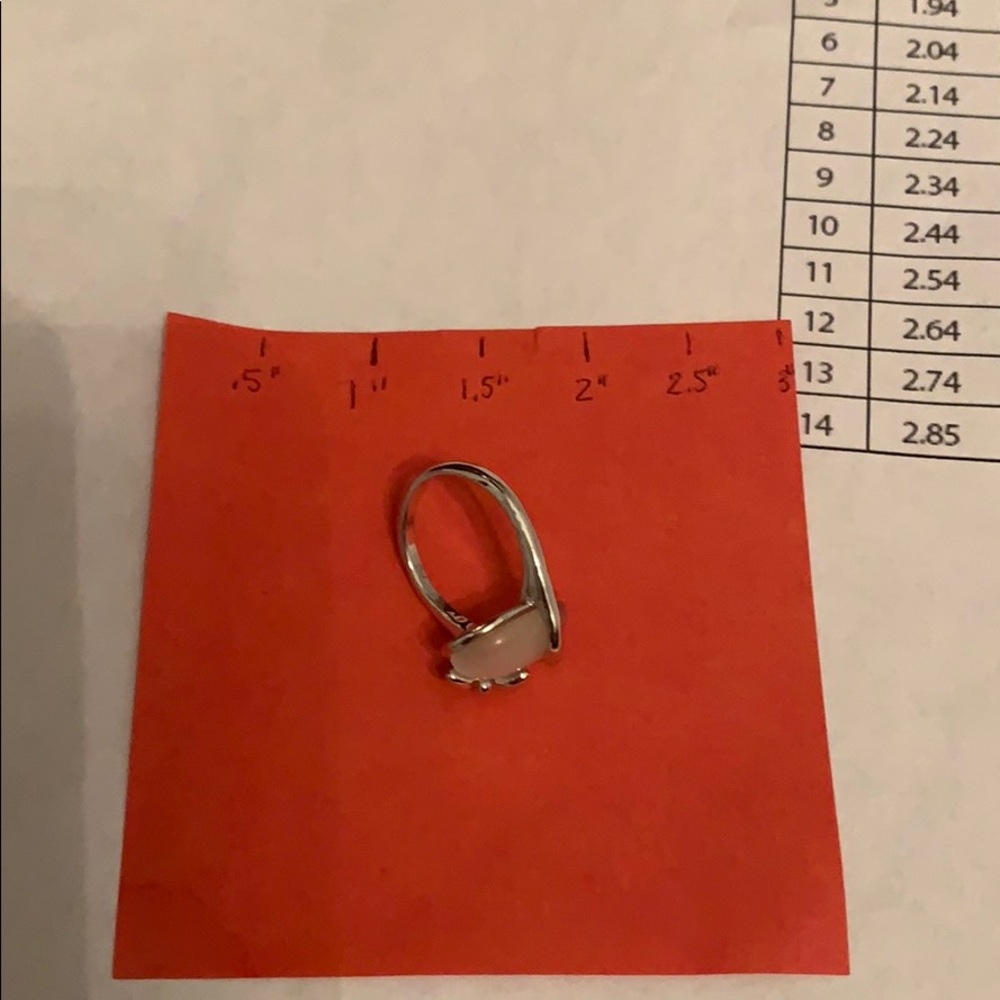 🤍 Oval Ring Size 6 🤍 - Picture 9 of 12